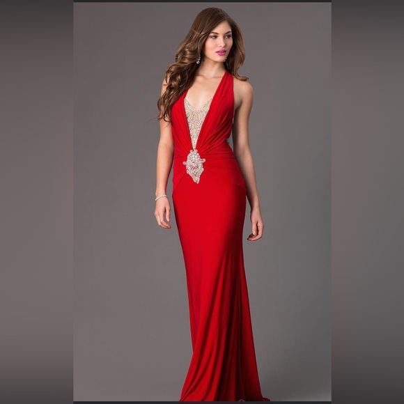 Red formal/prom dress - Picture 1 of 2